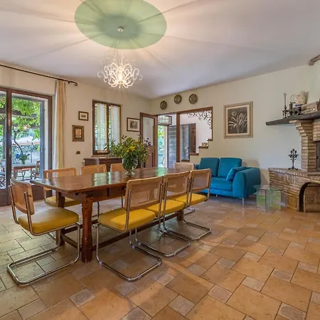 Κατάλυμα σε φάρμα Agriturimo Ca Dorale *